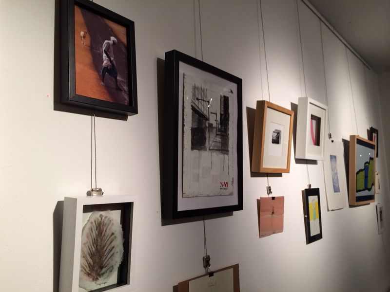 Fotografía de la exposición benéfica